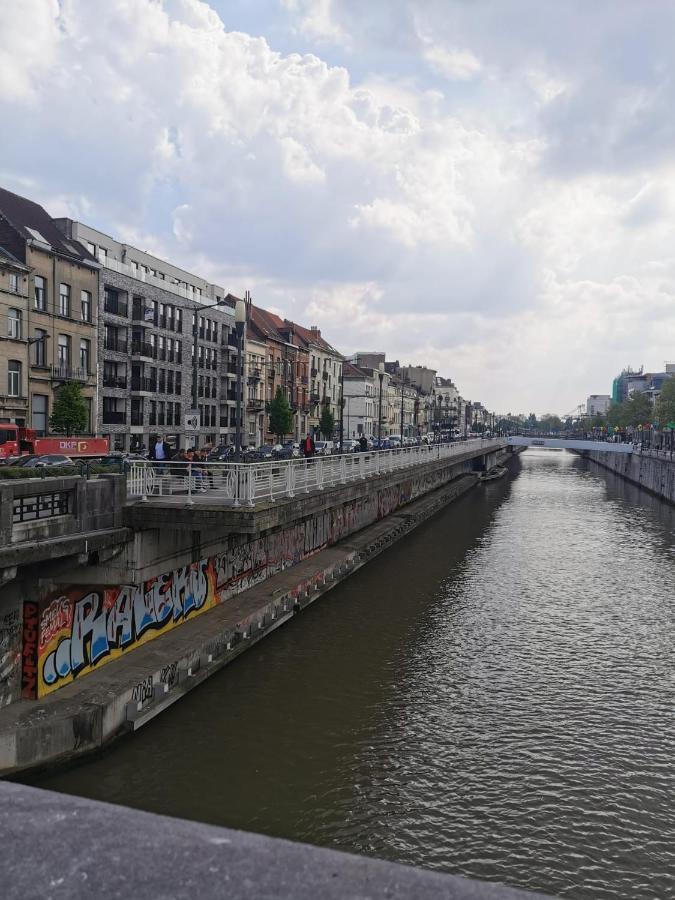 Charming Duplex On The Canal Brussels Luaran gambar